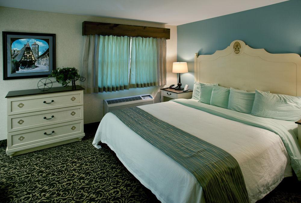 Helendorf River Inn, Suites & Conference Center Экстерьер фото