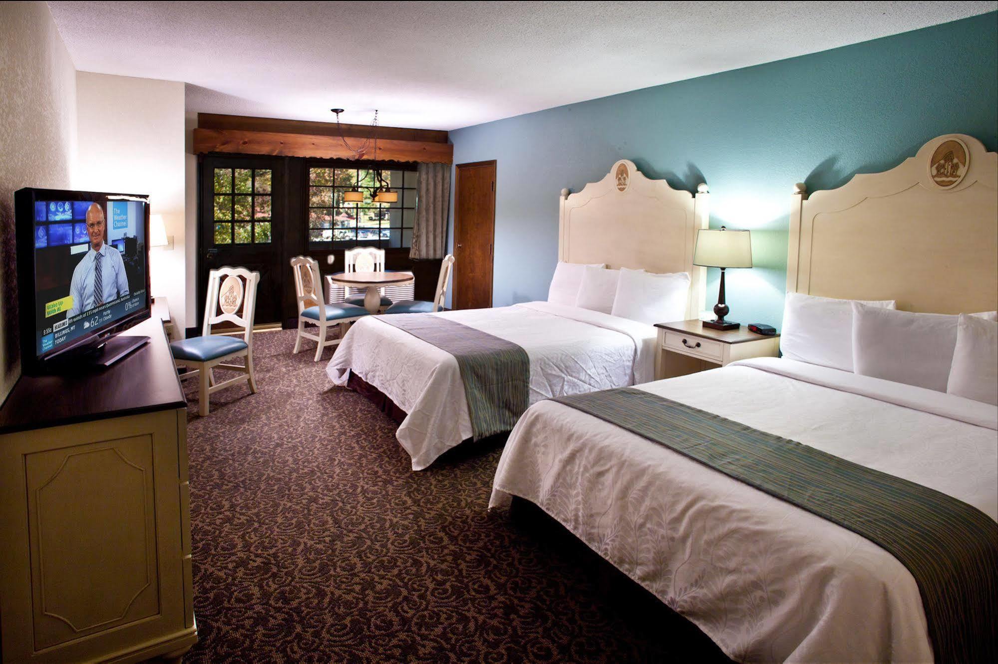 Helendorf River Inn, Suites & Conference Center Экстерьер фото